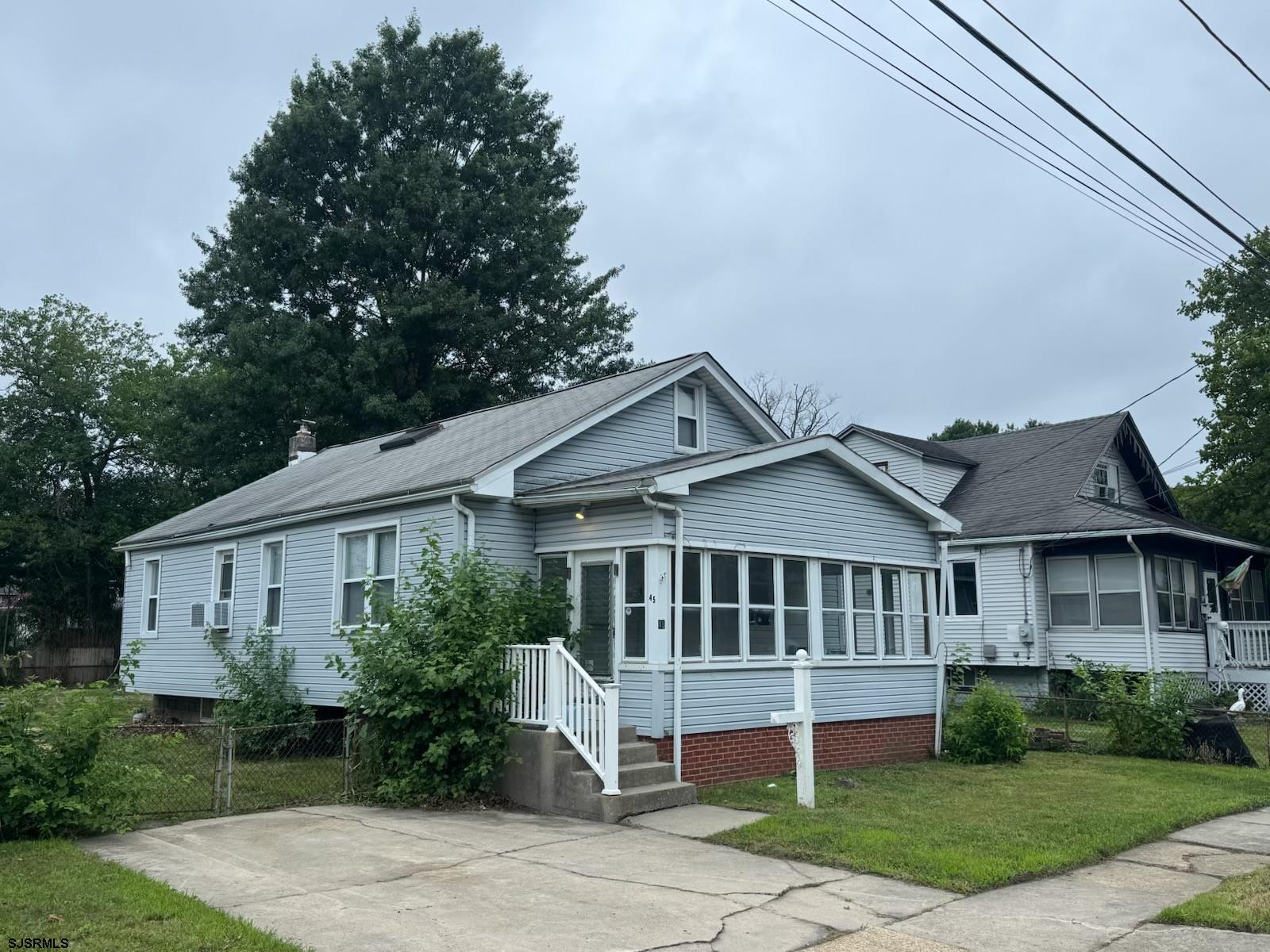 45 Crescent Avenue
