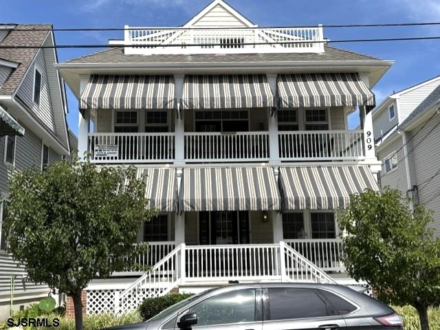 907 2nd Street, 1st Floor
